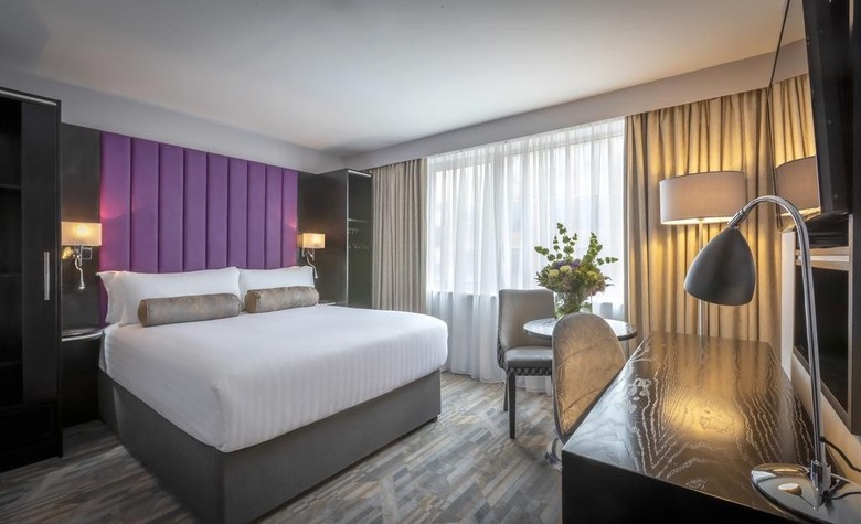 Trinity City Hotel