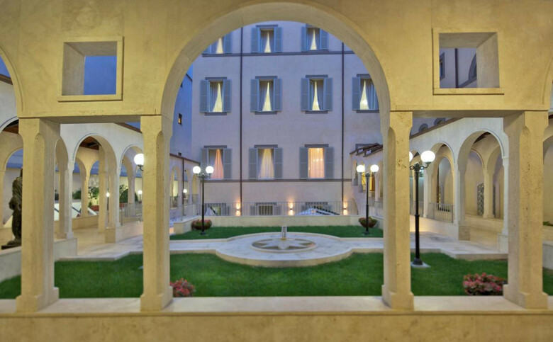 Hotel Domus Australia