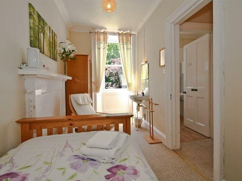 Hotel Halcyon House