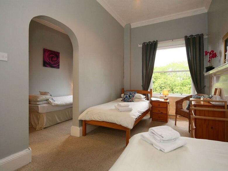 Hotel Halcyon House