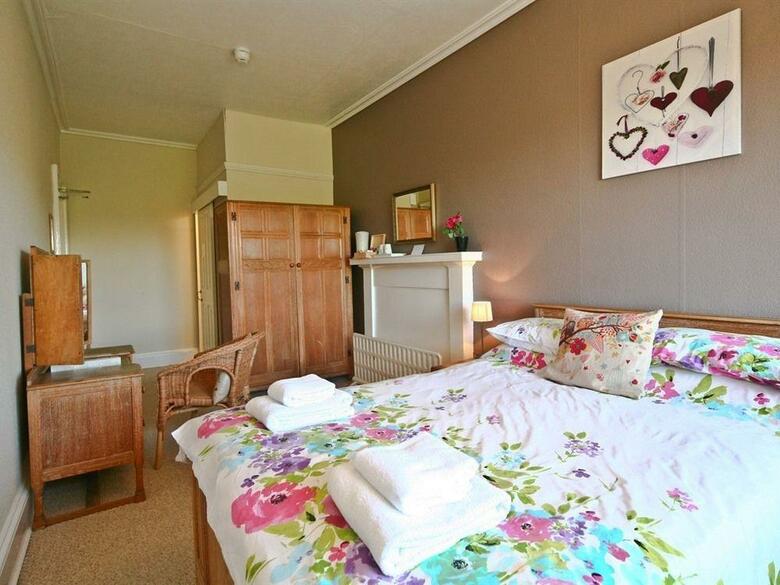 Hotel Halcyon House