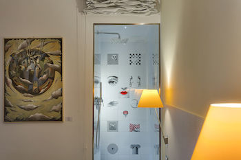 Hostal Trevi Palace Hotel