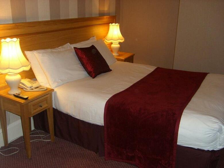 Phoenix Park Hotel