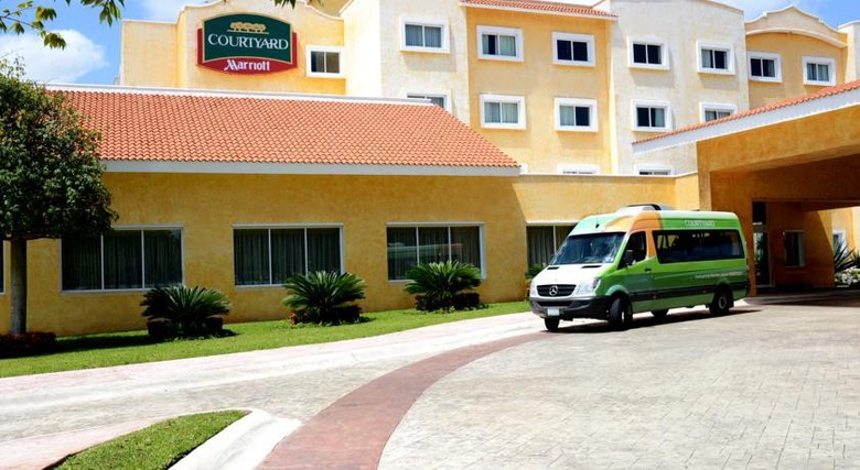 Hotel Courtyard By Marriott Cancun Airport