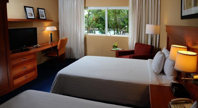Hotel Courtyard By Marriott Cancun Airport