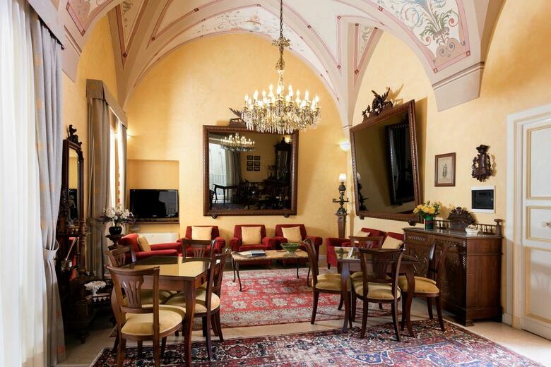 Hotel Palazzo Papaleo