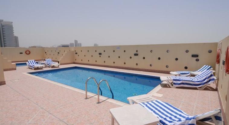 Residencia Jormand Suites