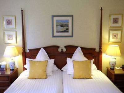 Hotel Oakley Court