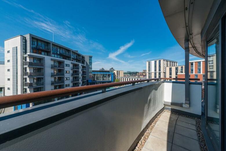 Hotel Fountain Court Eq 2 (2 Bed)