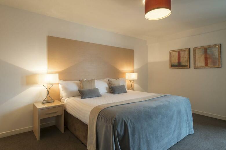 Hotel Fountain Court Eq 2 (2 Bed)