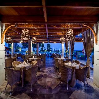 Hotel Dion Palace