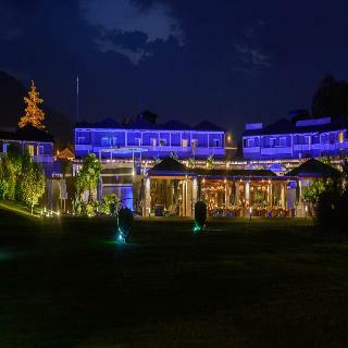 Hotel Dion Palace