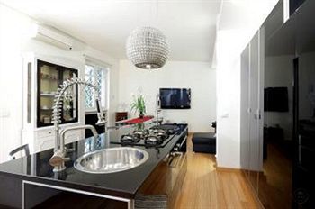 Karol Apartment Rome