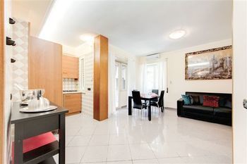 Apartamento Casa Vacanze A Roma - Cinecitt�