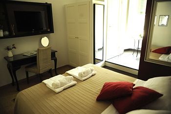Hotel Pigneto Luxury Rooms
