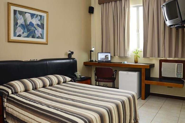Castel Plaza Hotel