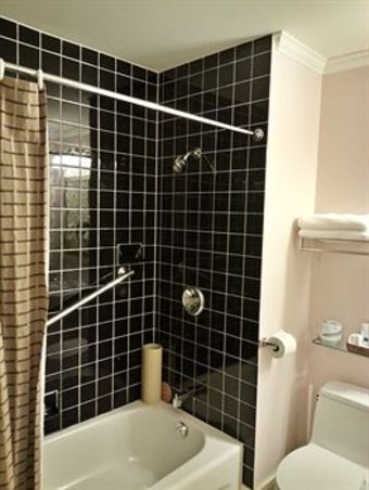Kingston Hotel Bed & Breakfast