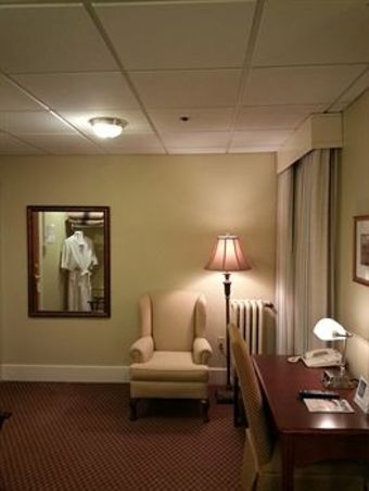 Kingston Hotel Bed & Breakfast
