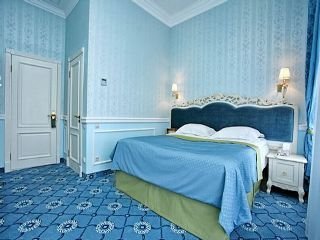 Royal Grand Hotel