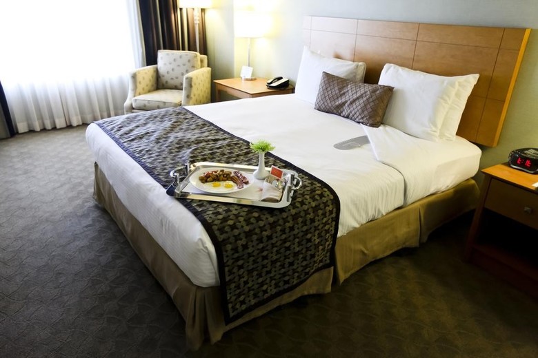 Platinum Hotel & Spa