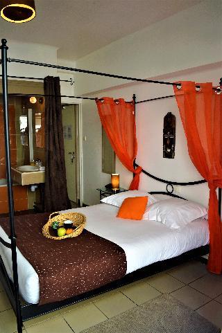 Celenya Hotel