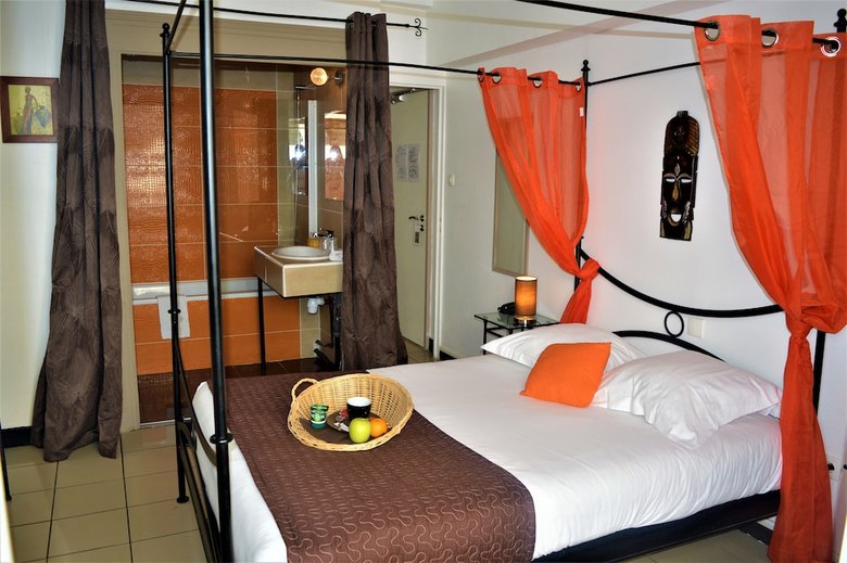 Celenya Hotel
