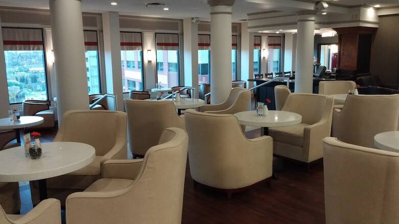 Chateau Lacombe Hotel