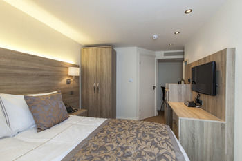 Shepherd's Bush Boutique Hotel
