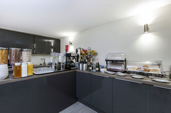 Shepherd's Bush Boutique Hotel