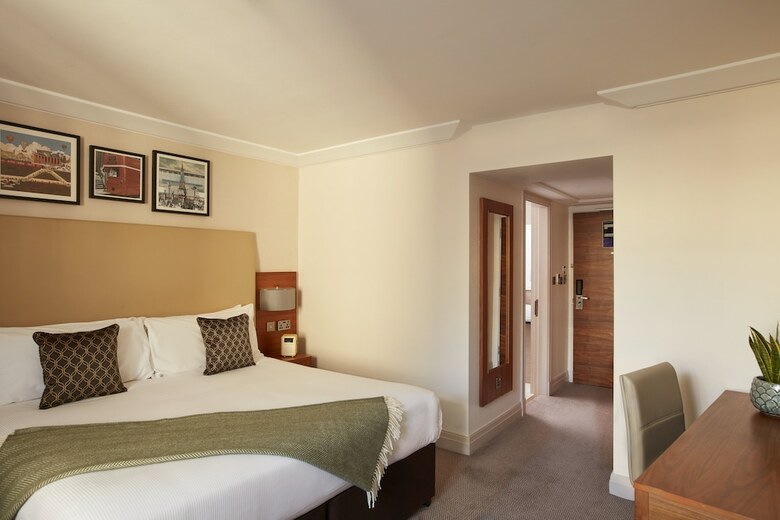 Amba Hotel Charing Cross