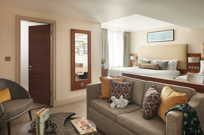 Amba Hotel Charing Cross