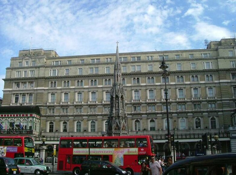 Amba Hotel Charing Cross