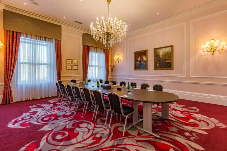Amba Hotel Charing Cross