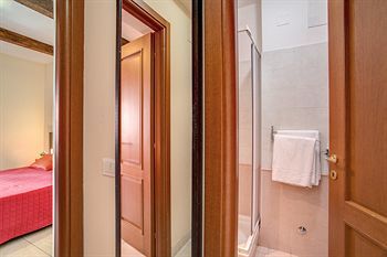 Hotel Mosaic