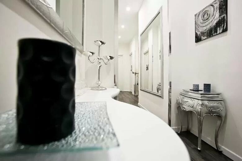 Bed & Breakfast Rome Key Luxury House