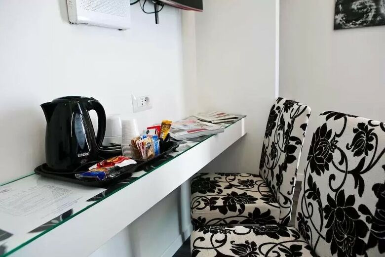 Bed & Breakfast Rome Key Luxury House