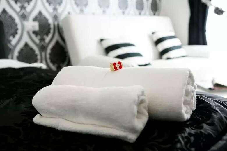 Bed & Breakfast Rome Key Luxury House