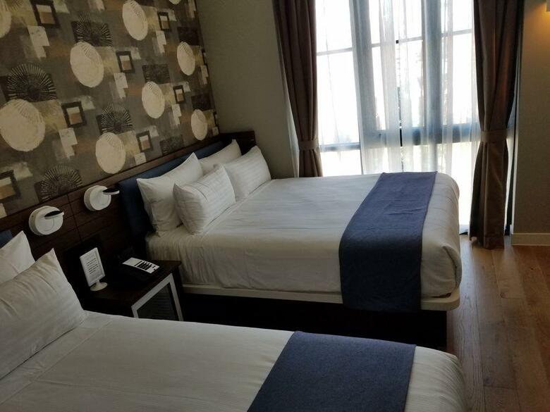 Nobleden Hotel