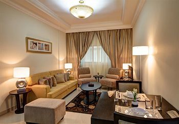 Adamo Hotel Apartments
