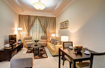 Adamo Hotel Apartments