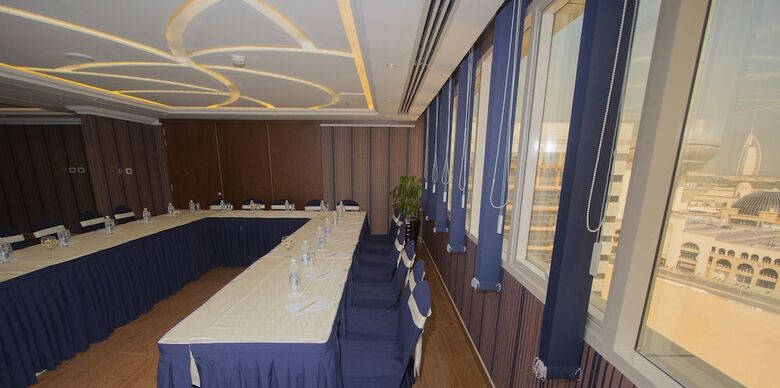 Ivory Grand Hotel Apartments
