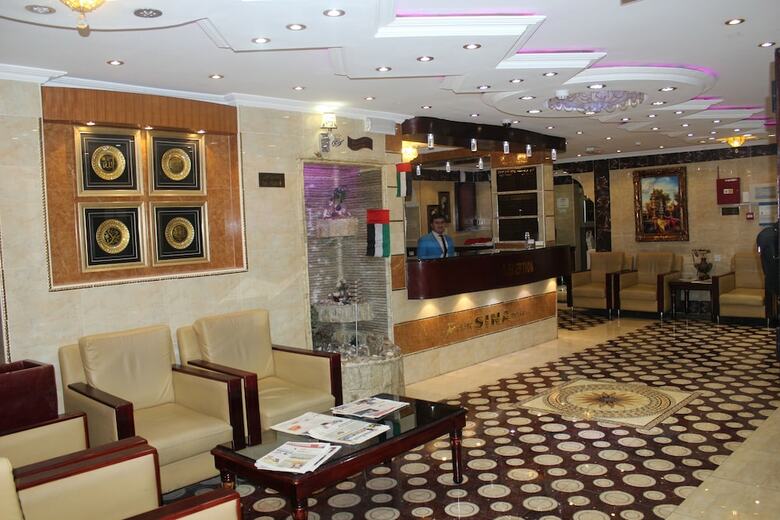 Grand Sina Hotel