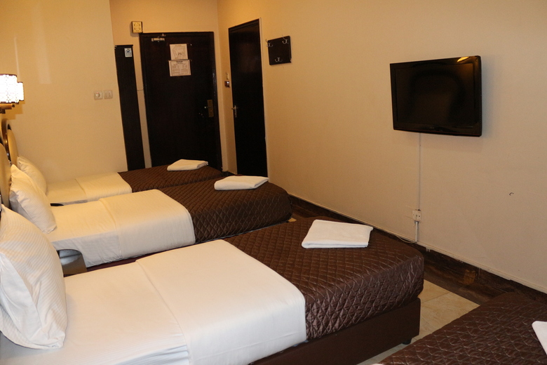 Grand Sina Hotel