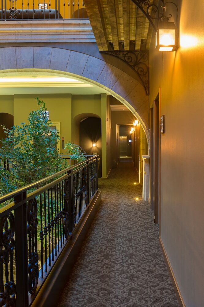 Hotel Hist�rico Central