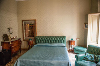 Bed & Breakfast Cavour 10