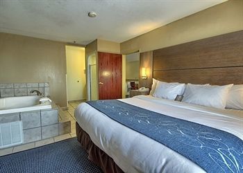 Hotel Comfort Suites