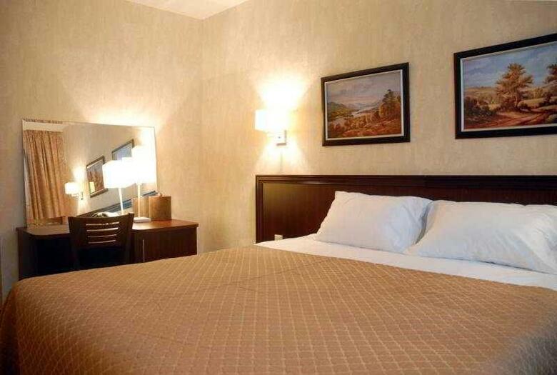 Hotel Aerostar