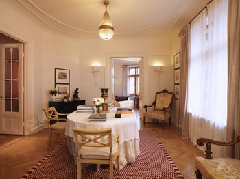 Hotel Astoria