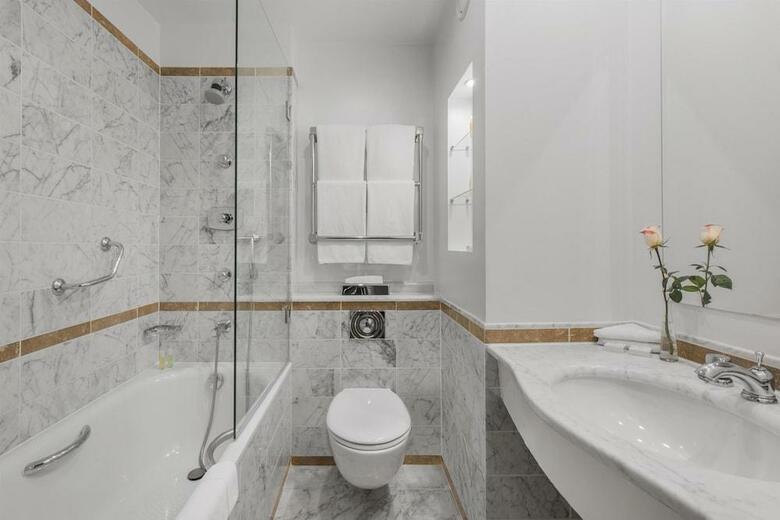 Hotel Angleterre