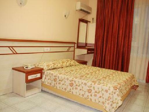 Lavinia Apart Hotel